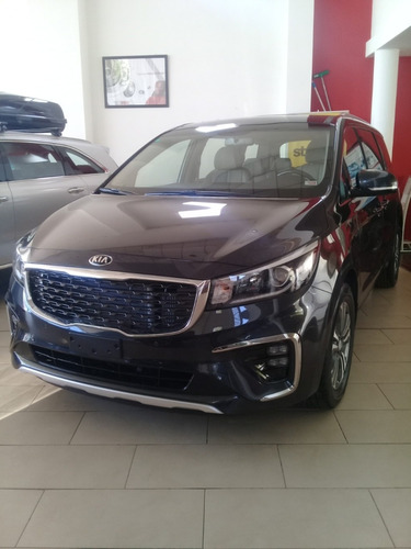 Carnival Premium Crdi 8 A/t C/ Oficial Stock Disponible