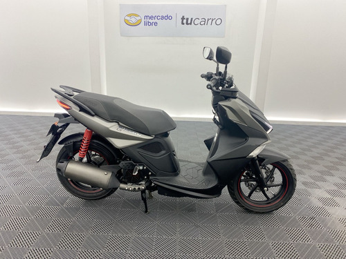 Imagen 13 de 25 de Kymco Super 8