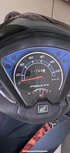 Imagem 1 de 4 de Honda 110i