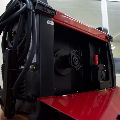 Imagem 6 de 10 de Inversor De Solda Multiprocesso 200a Speedtec 200c Lincoln
