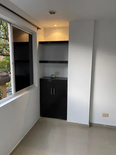 Apartamento En Venta En Laureles - Cerca A Bulerias. Cod V17224