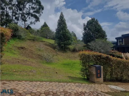 Lote Con Vista En El Alto De Palmas(mls#251300)