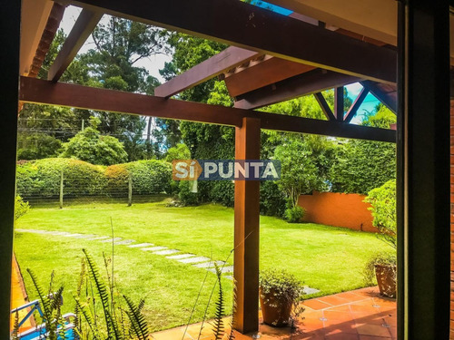 Imagen 5 de 13 de Casa Cerca De La Playa Mansa