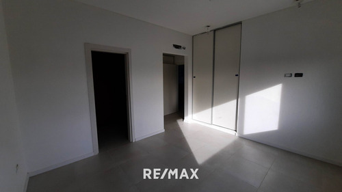 Imagen 16 de 30 de Semipiso 95m2 | Rio Senguer 878 | Jardines Del Rey