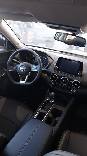Nissan Sentra 2.0 Advance Cvt