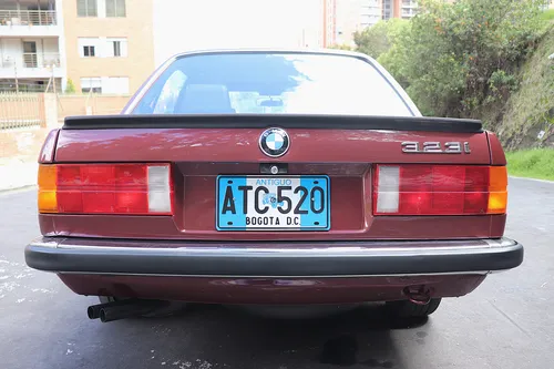 BMW Serie 3 2.3 323i E30