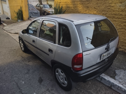 Chevrolet Corsa 1.0 Super 4portas