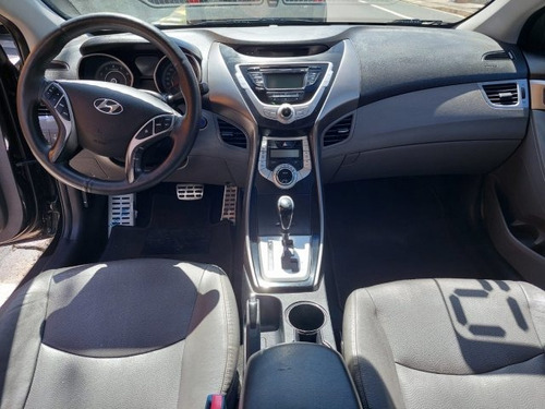 Imagem 6 de 8 de Elantra 1.8 Gls 16v Gasolina 4p Automático