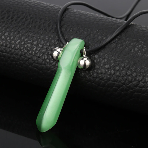Imagen 2 de 4 de Collar Golgante De Naruto Primer Hokage Tsunade De Colección