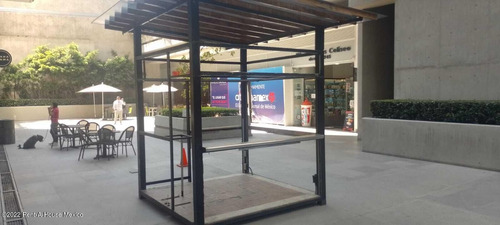 Imagen 13 de 13 de Isla En Renta En Importante Plaza Comercial En Lago Alberto Sbref