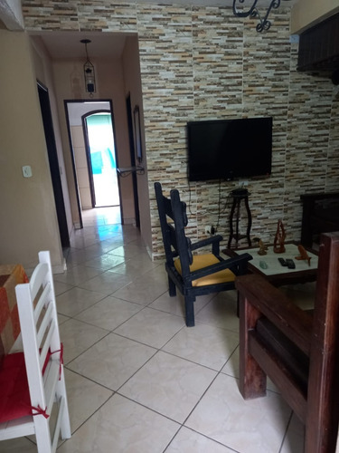 Imagem 5 de 5 de Casa Duplex No Condomínio Dos Pássaros