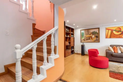 Casa En Venta En Pasadena. Cod V8780