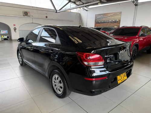 Kia Soluto 1.4 Emotion Mt