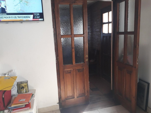 Imagen 13 de 30 de Vendo Casa Terreno 600 M2 Con Quincho Y Pileta - Neuquen