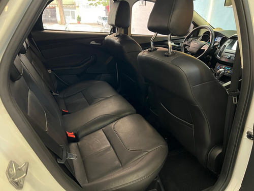 Ford Focus 2.0 SE 16V FLEX 4P POWERSHIFT