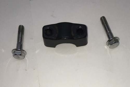 Imagen 2 de 5 de Abrazadera Soporte Manubrio Zanella Sapucai 125- 150 - Full