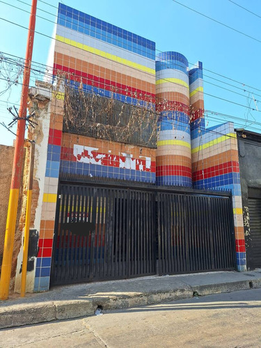 20869 Am* Venta De Local Comercial En El Centro De Valencia 