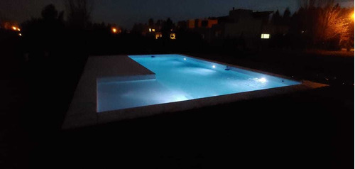 Imagen 7 de 12 de Construccion Piscinas Hormigon Elaborado