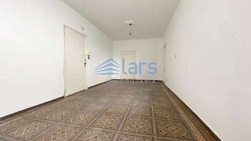 Apartamento En Venta / Centro - Inmobiliaria Lars