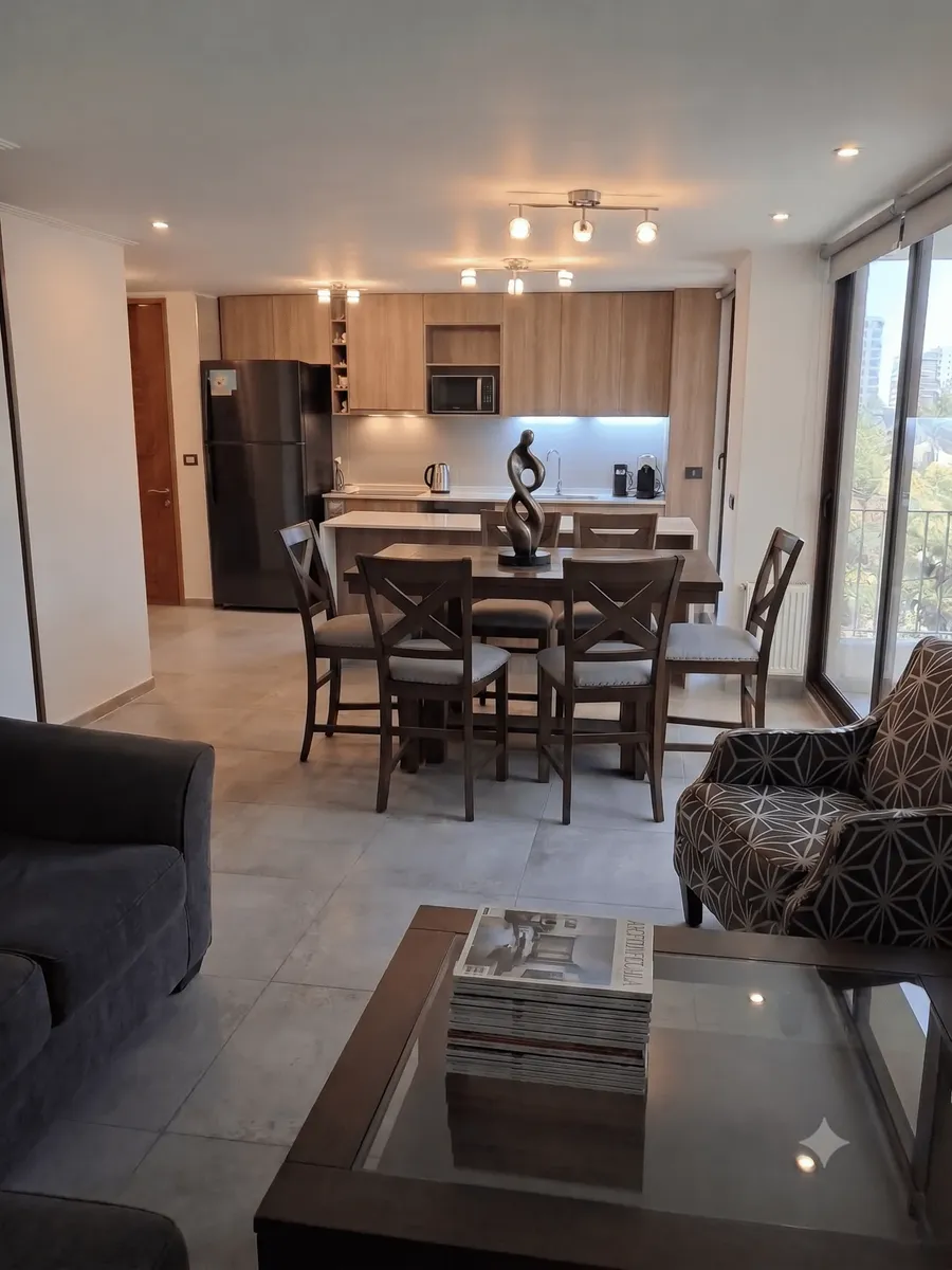 Imagen 2 de 16 de Arriendo Departamento Providencia Metro Manuel Montt