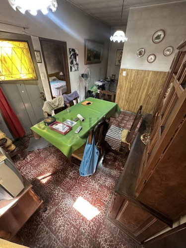 Casa Con Local A Refaccionar