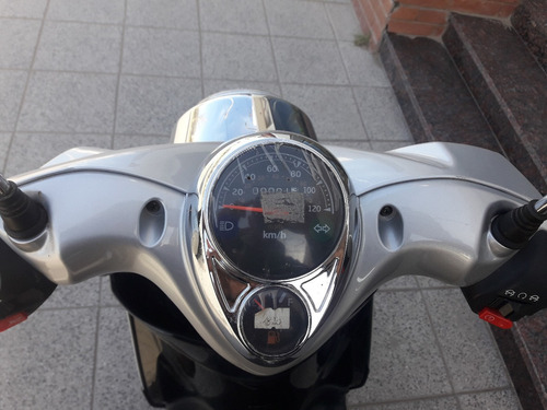 Imagen 12 de 14 de Motomel Scooter Forza 150 Retro Vintage Full 0km