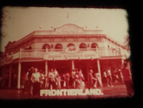 Pelicula Super 8 Documental Un Dia En Disneyland (Usado)