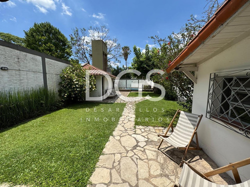 Casa Chalet En Venta En Adrogué, Almirante Brown, G.b.a. Zona Sur