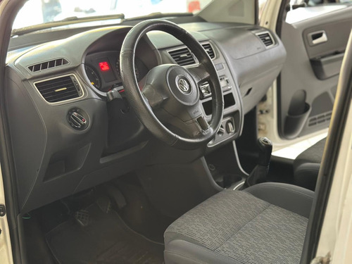 Volkswagen Fox 1.6 Vht Trend Total Flex 5p
