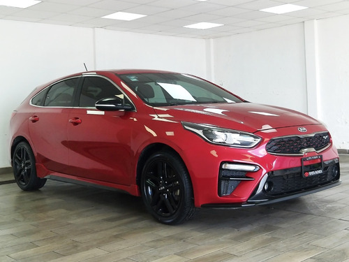 Imagen 3 de 15 de Kia Forte Hb Gt 2019 Rojo