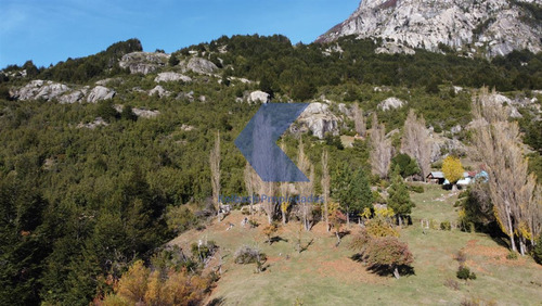 Hermoso Terreno Con Río En Venta En Futalefu