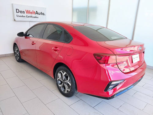Imagen 5 de 15 de Kia Forte 2.0 Lx Mt 2020