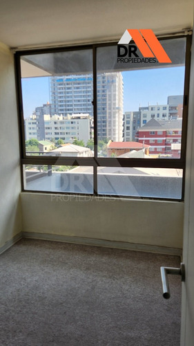 Venta Departamento 2 Dormitorios, Cocina Y Estacionamiento