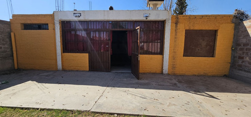 Venta De Espectacular Salón Para Eventos En Guaymallén
