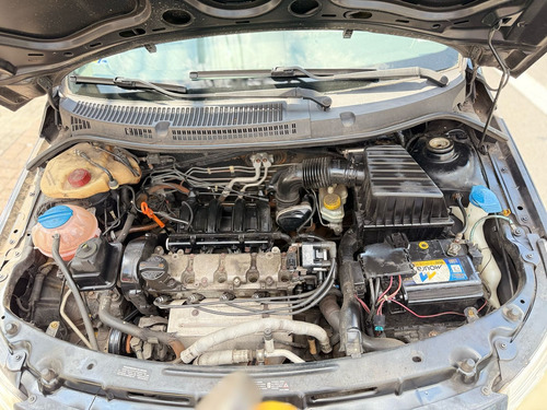 Volkswagen Gol 1.6 Vht Power Total Flex 5p