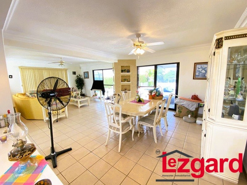 En Venta Casa En Lomas De Cocoyoc