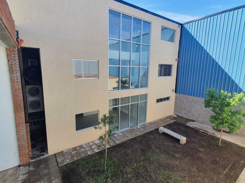 Alquiler Naves Industriales Con Puente Grúa Opcional Y Oficinas 3500 M2 En Parque Industrial Tigre