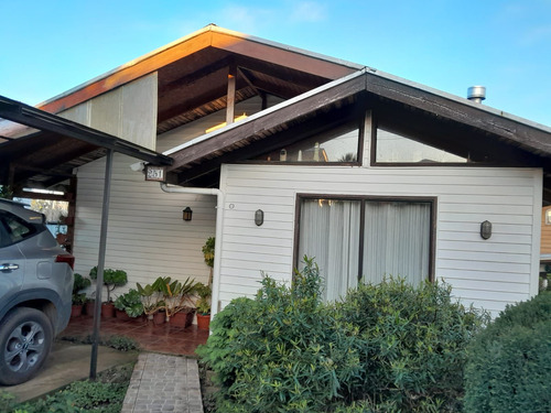 Se Vende Casa En El Sur De Chile Con Vista Al Mar Y Cabaña I