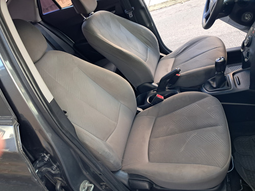 Hyundai HB20S 1.6 Comfort Plus Flex 4p