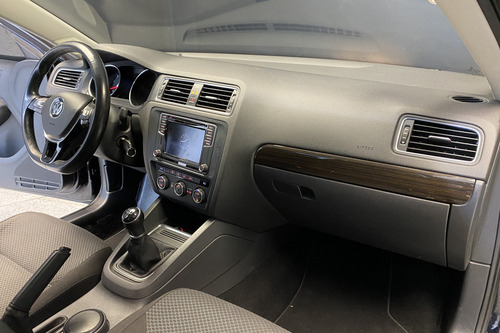 Volkswagen Vento 2.5 Advance Plus 170cv