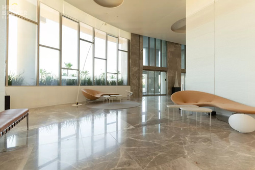 Apartamento En Alquiler, Torre Lobos, Punta Del Este, Playa Brava.