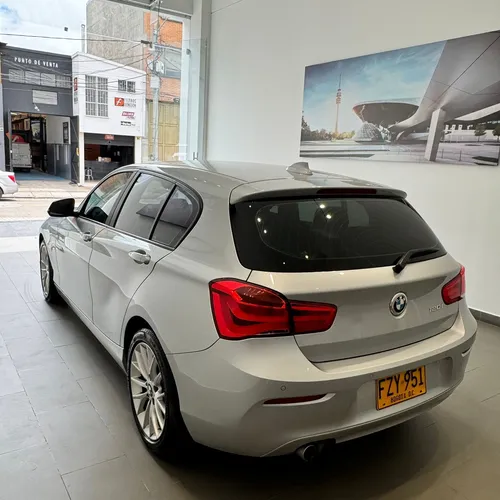 BMW Serie 1 2.0 120i F20 Lci Comfort