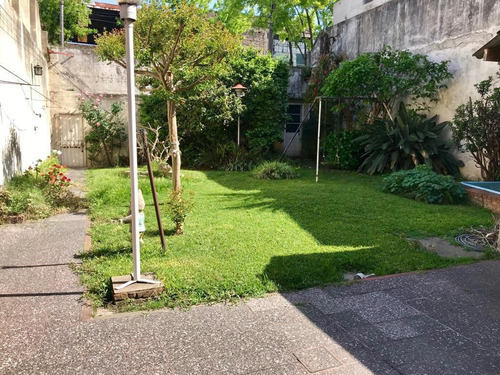 Imagen 2 de 2 de Casa - Lanús Oeste