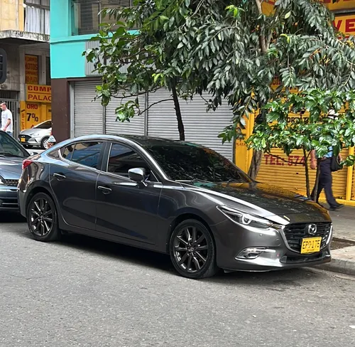 Mazda 3 2.0 Grand Touring Lx At