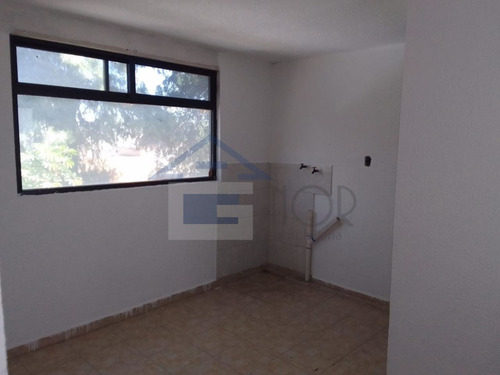 Excelente Casa En Venta, En Barra De Navidad, Ecatepec De Morelos, Edo. De México.