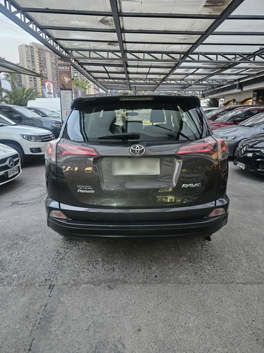 Toyota Rav4 2.0 Advantage Lujo 4x2 Mt 2017