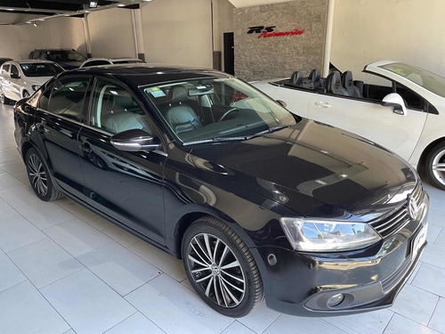 Imagen 4 de 12 de Volkswagen Vento 2.0 Sportline Tsi 200cv Dsg
