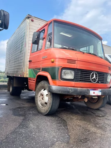 Caminhão Mercedes Benz (Mb) 608 Ano 83 em Rio de Janeiro RJ à 600562