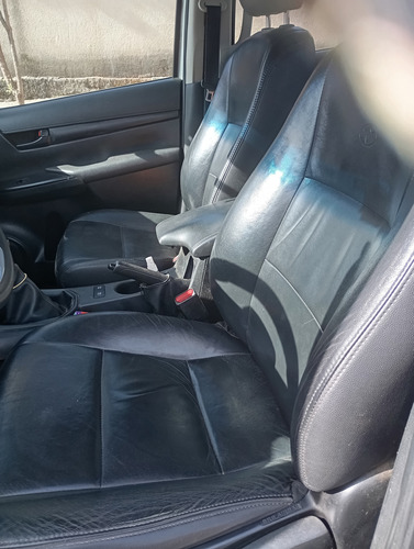 Toyota Hilux 2.8 Tdi Std Cab. Simples 4x4 2p