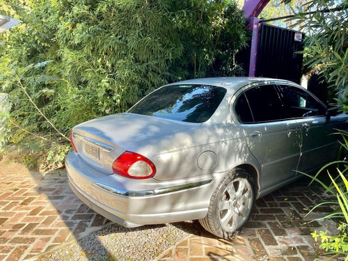 Jaguar X-type